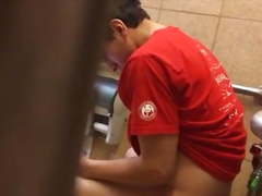 Str8 spy boy in public toilet